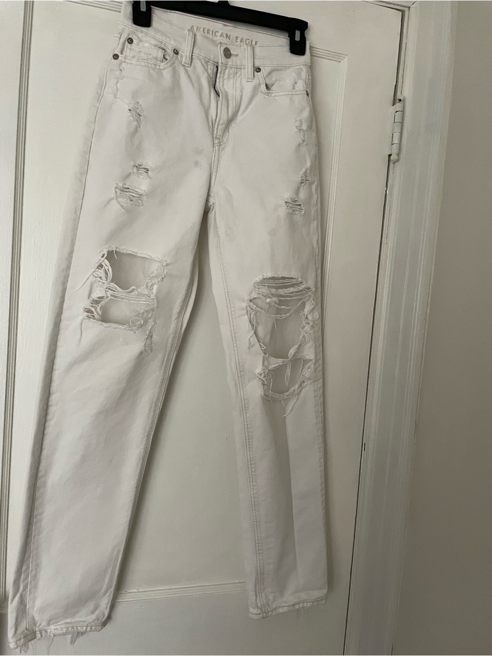 American Eagle, distressed white jeans, size 0